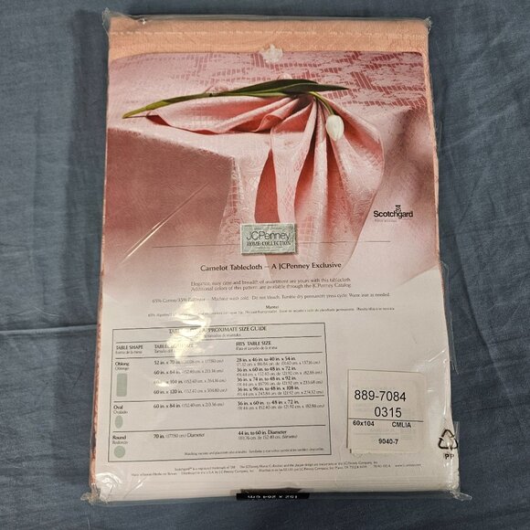 Vint JC Penney Tablecloth Table Linen Rectangle Oblong Pink 60x104" Floral Decor - Picture 9 of 11